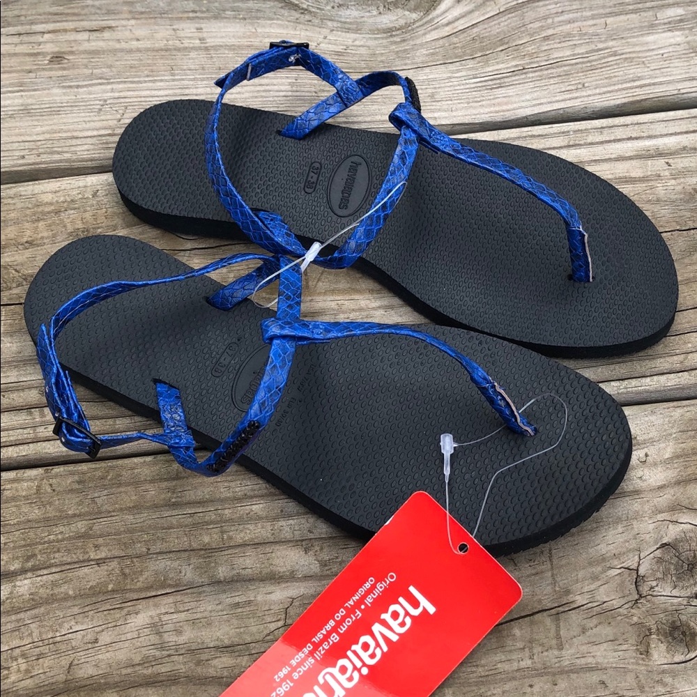 SOLD NWT Havaianas adjustable strap flip flops - Picture 3 of 3